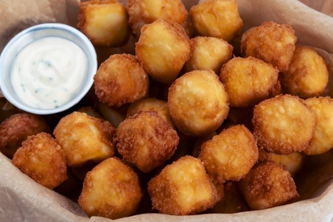Crispy Cajun Cheese Bites