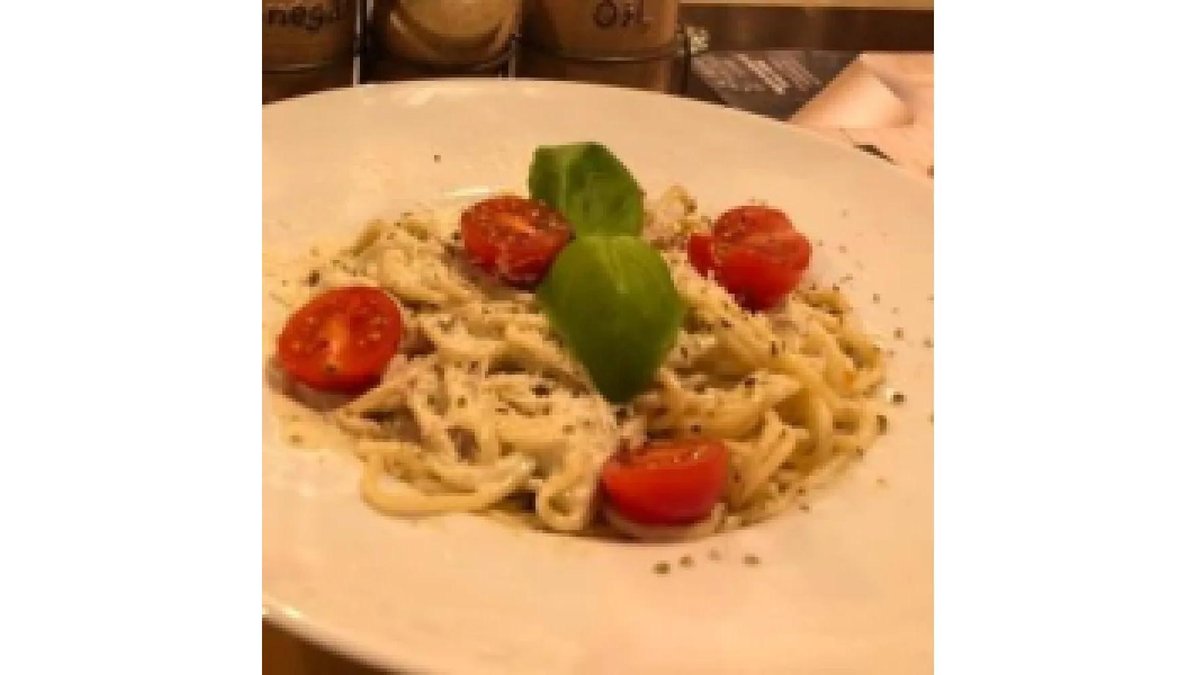Pasta con pesto