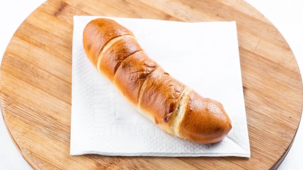 Pretzel hamandcheese