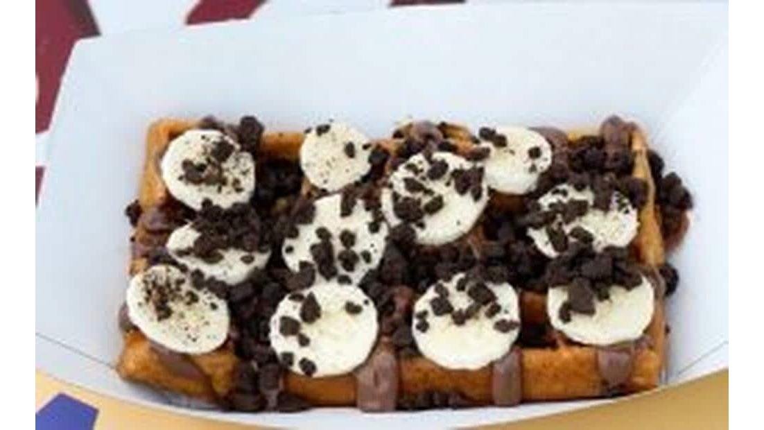 Waffle Nutella, banane si oreo