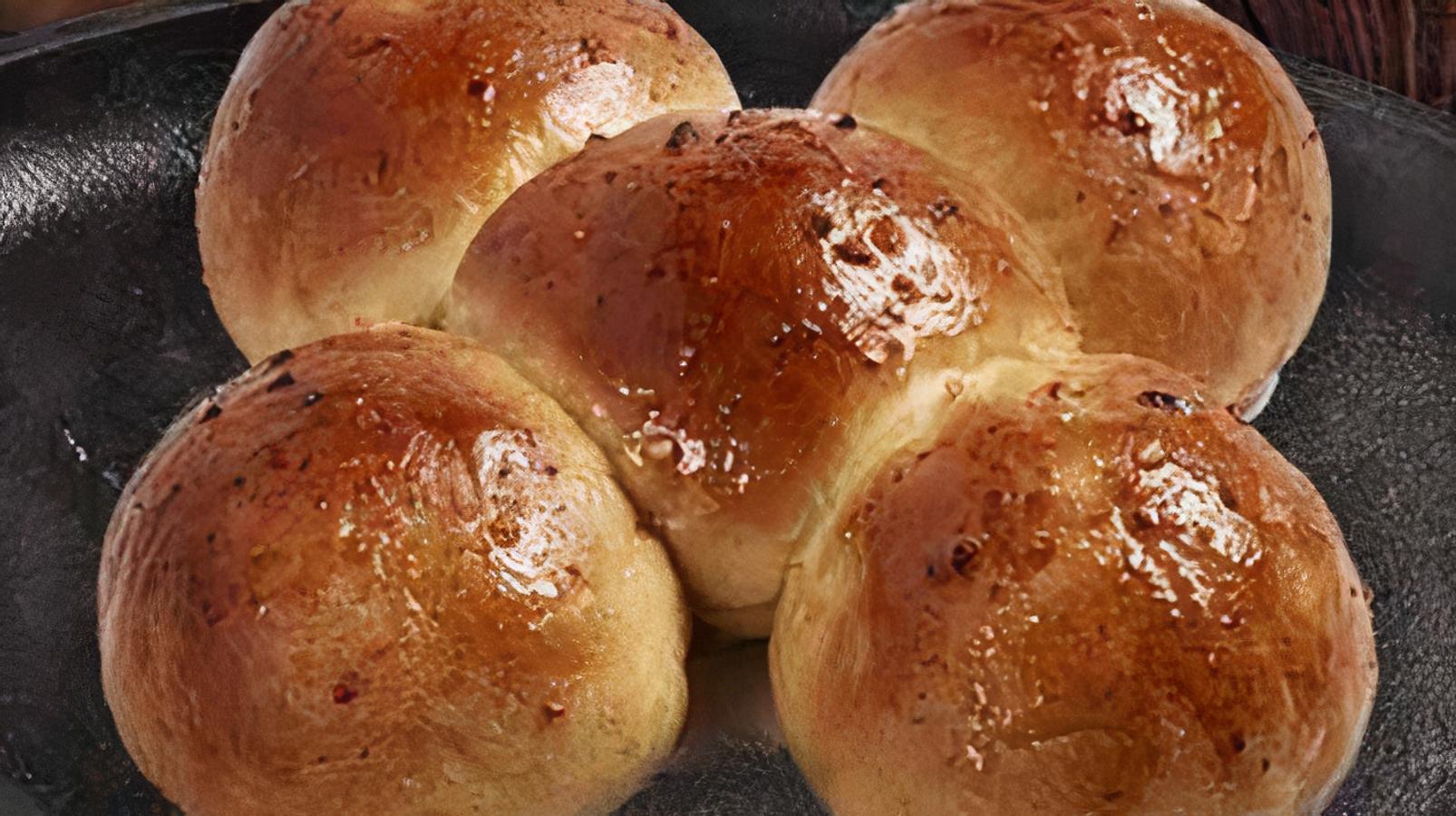 Garlic Skillet Bread
