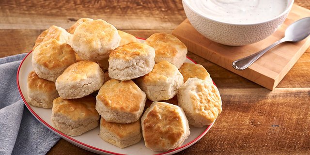 Signature Homemade Biscuits and Sawmill Gravy