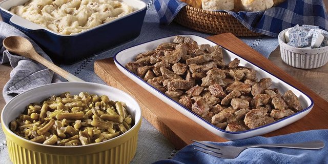 Sirloin Steak Tips Buffet w/ Three Sides