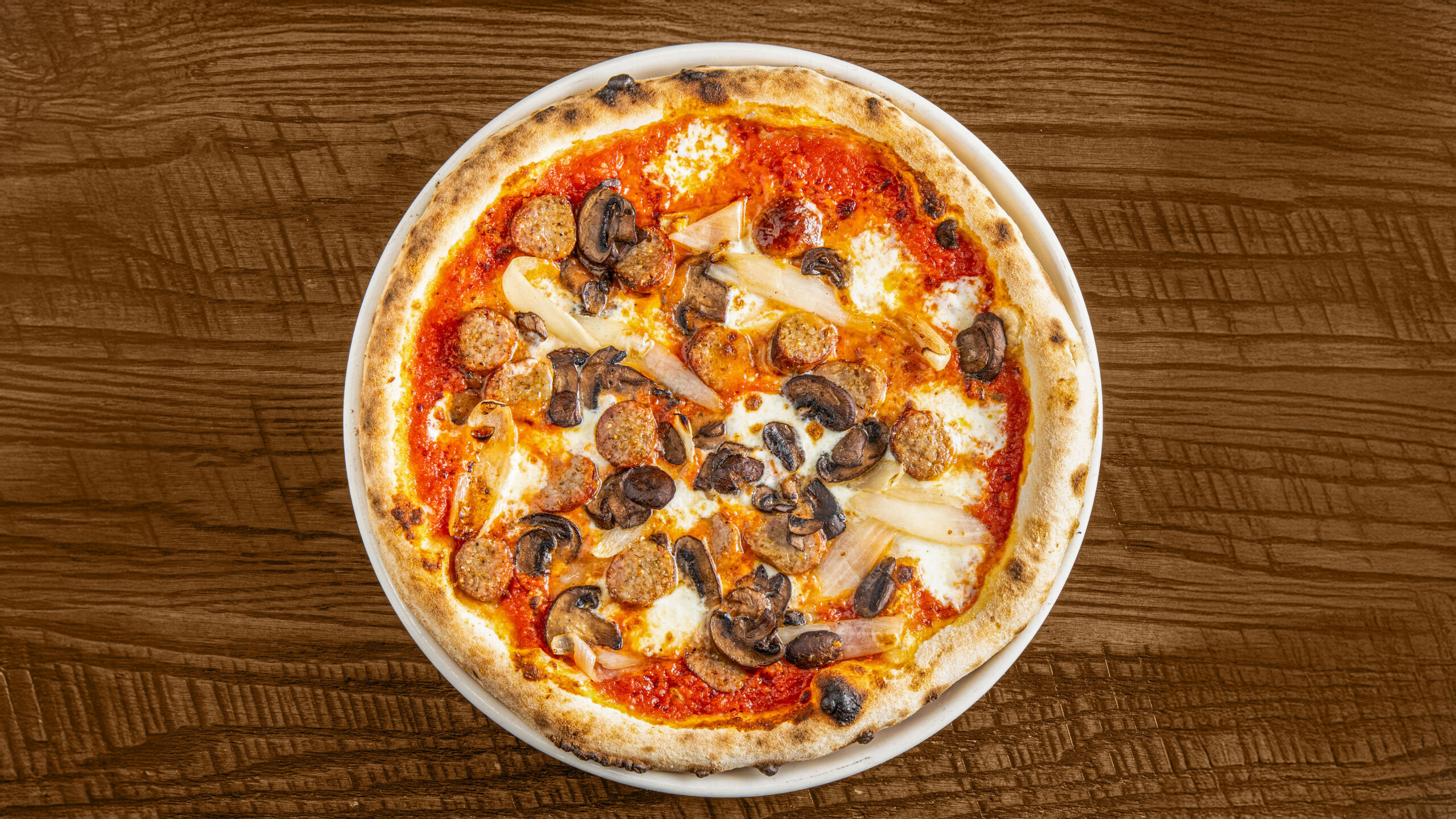 Smokehouse Red Pizza