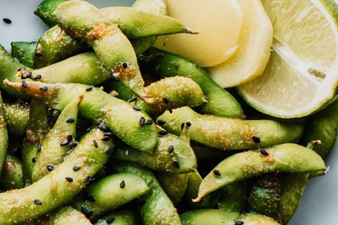 Garlic Ginger Edamame