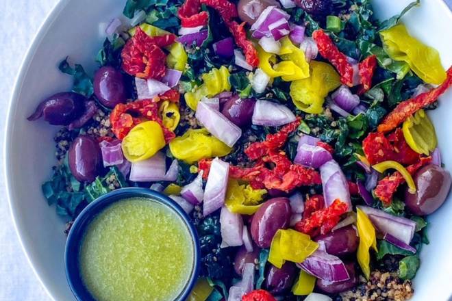 Vegetarian Kale and Quinoa Salad