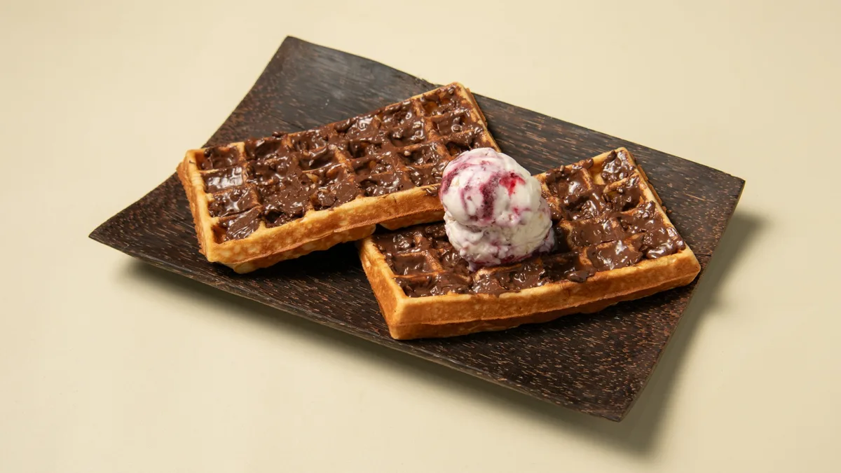 Ferrero Waffle