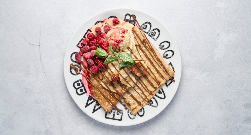 Crepes med Frukt, Nutella and Glass