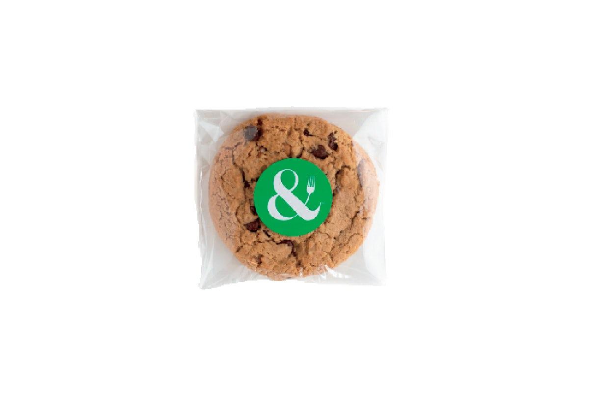 Vegan Walnut Chocolate Chip Cookie