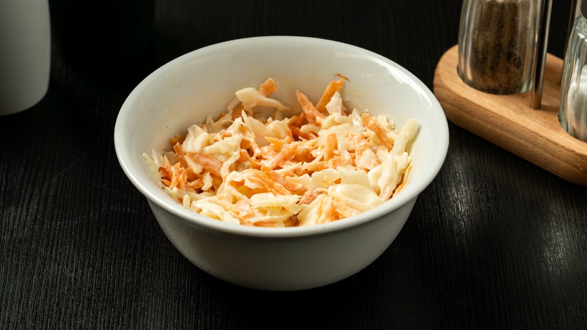 Salata coleslaw