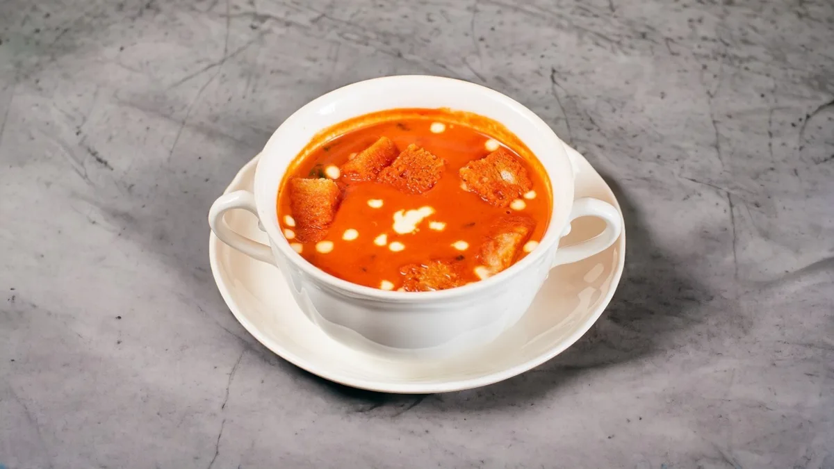 003. Indian Tomato Soup with Crouton