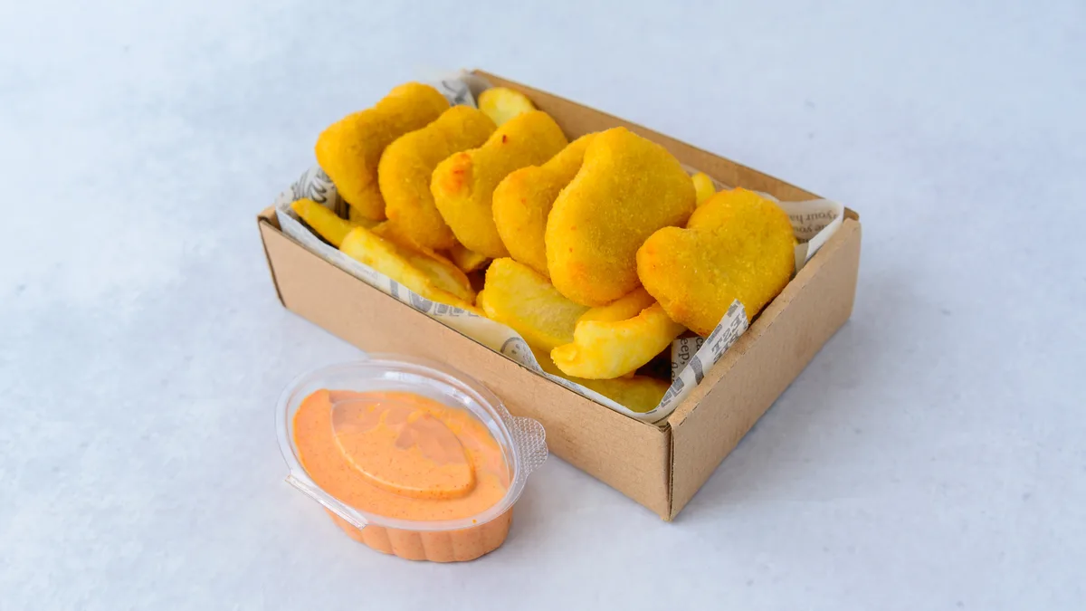 Chicken nuggets sa pomfritom VELIKA