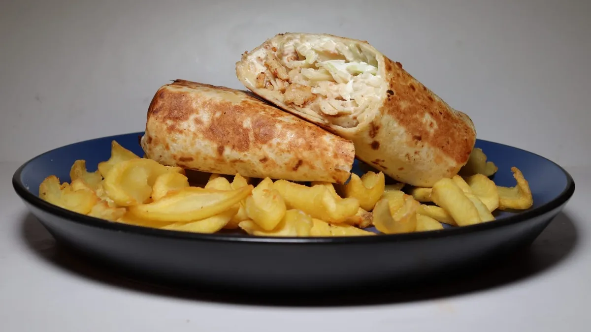 Tortilja burger sa pomfritom - VELIKA
