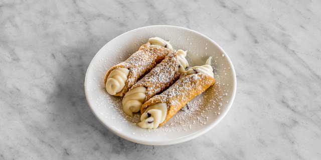Cannoli