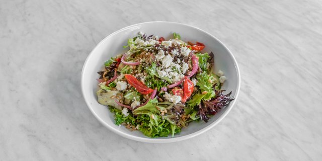 Mediterranean Farm Salad