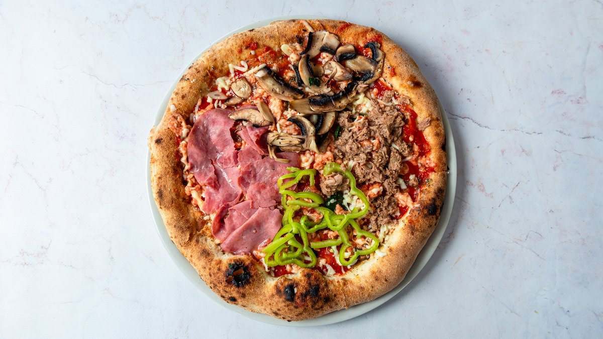 Pizza 4 Stinët 🌶️