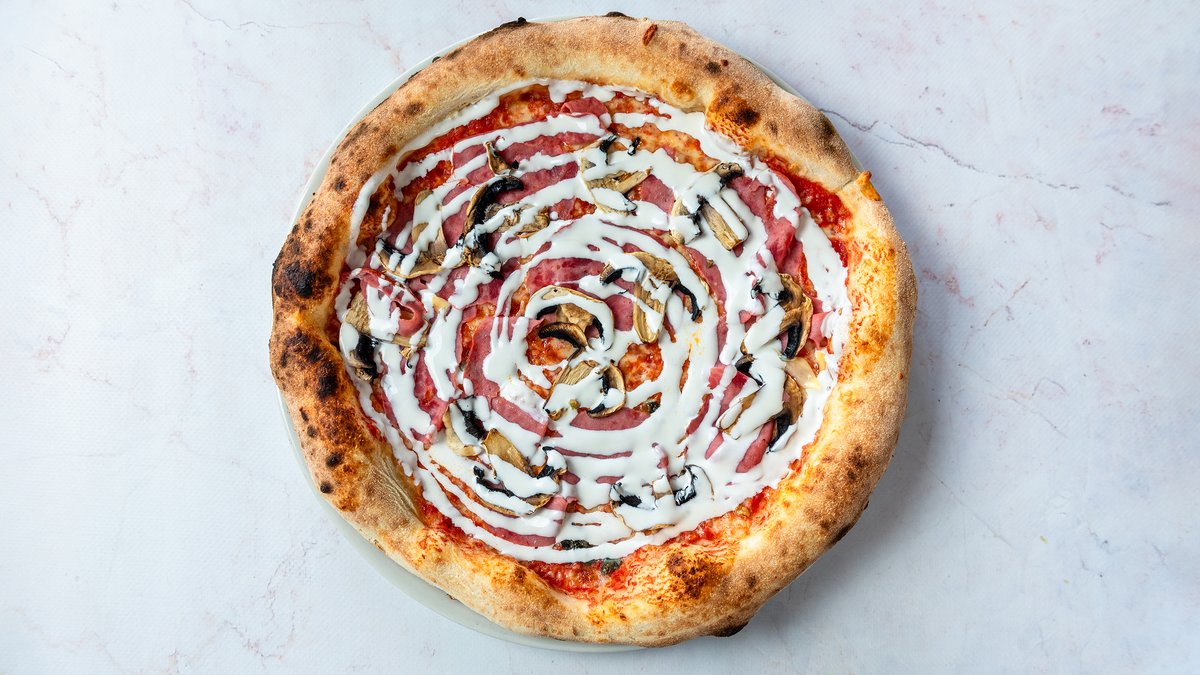 Pizza Pana, Proshutë and Kërpudha