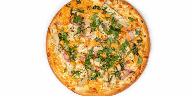 Big Buffalo Chicken Cauliflower Crust Pizza