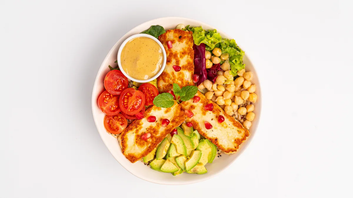 Avocado Halloumi