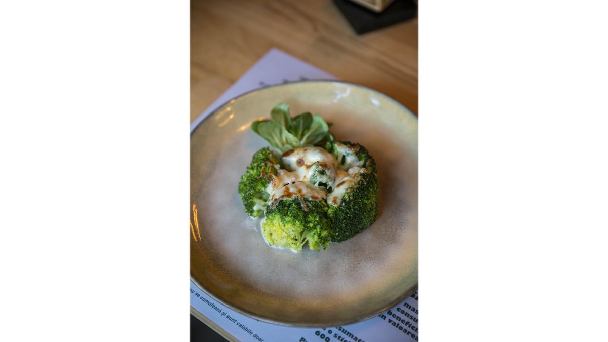 Broccoli gratinat la cuptor