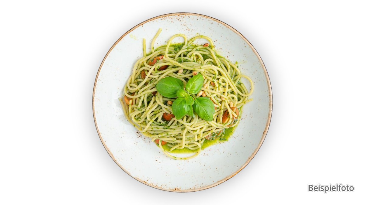 Spaghetti al Pesto di Basilico