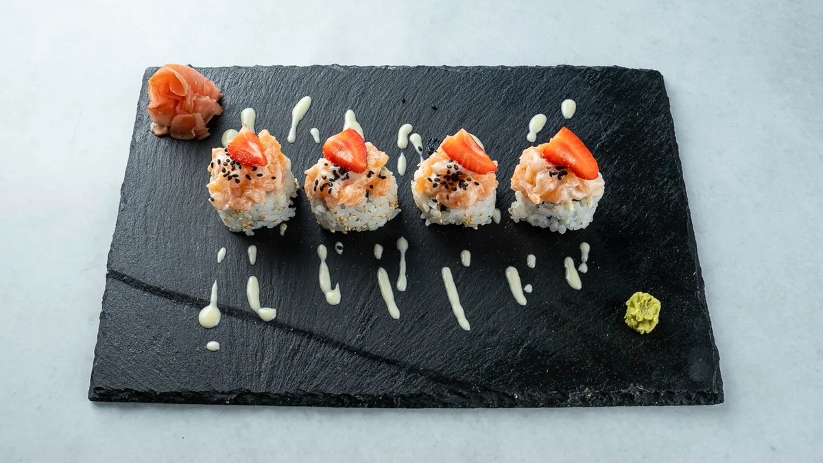 Ichigo roll