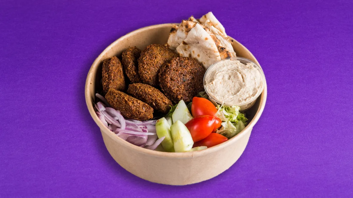 Open Falafel με Naan Bread