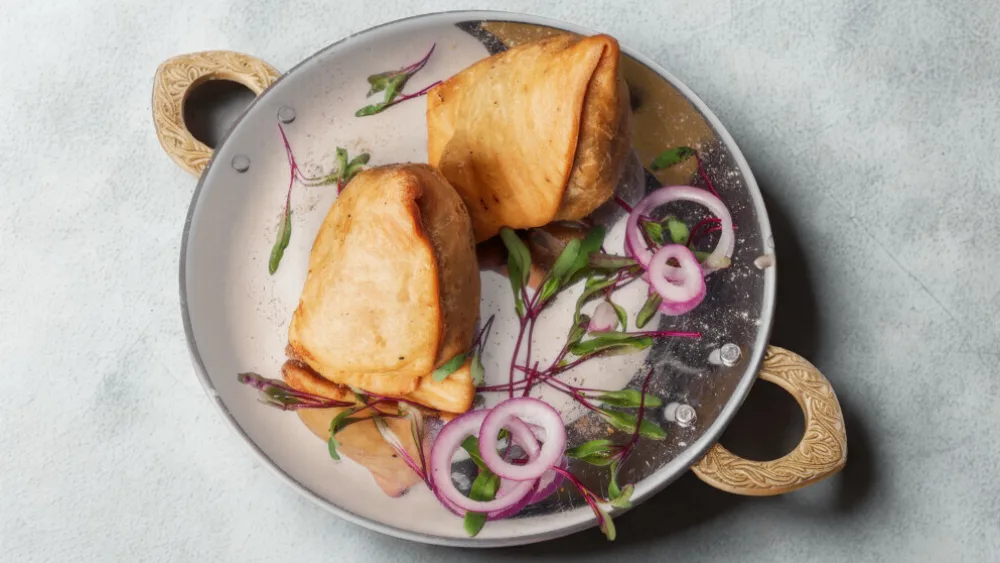 pierożki Chicken Samosa