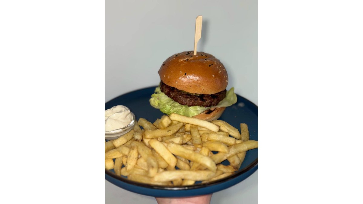 Hamburger cu dulceață de ceapă