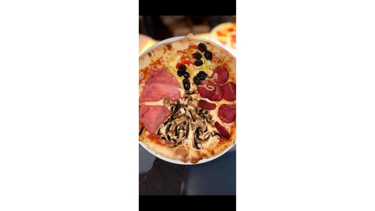 Pizza quattro stagione