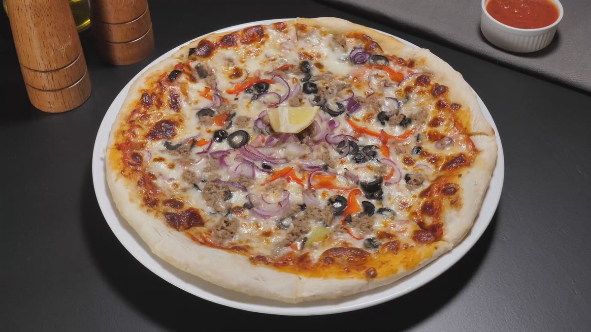 Pizza Tonno