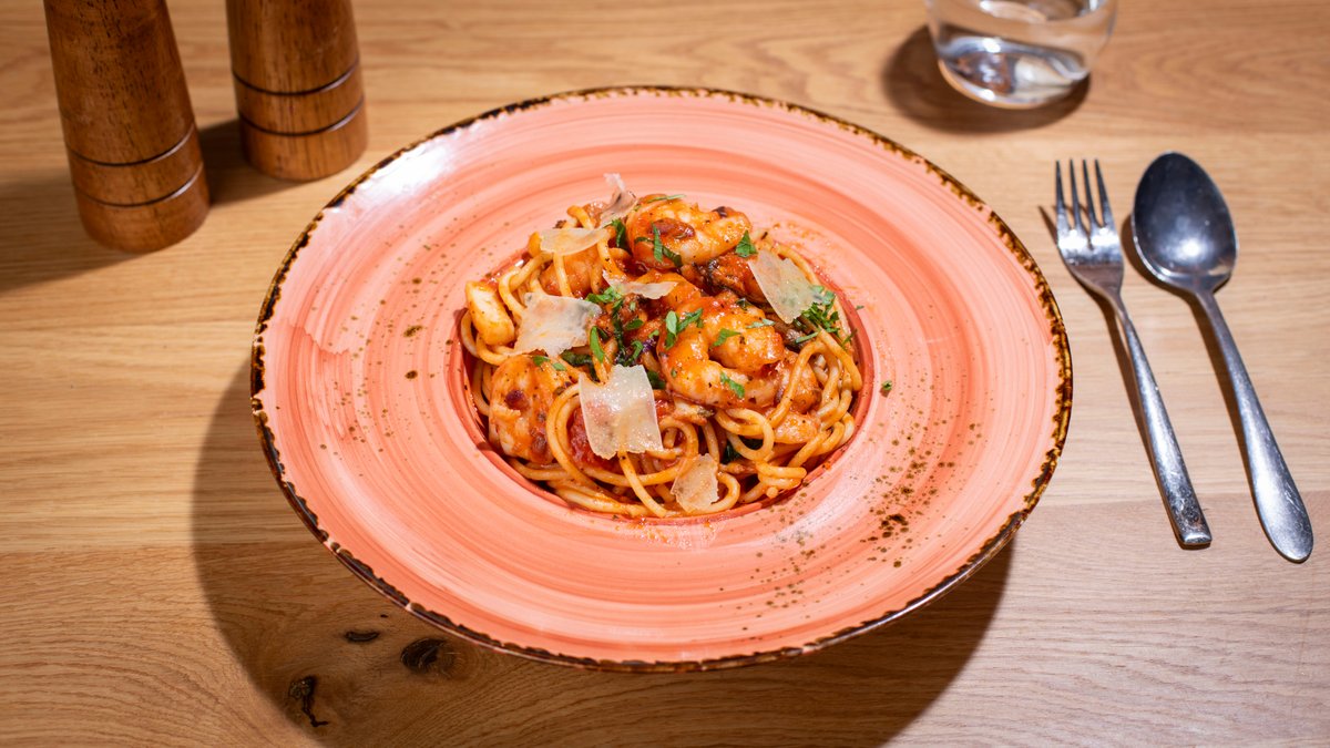 Spaghete cu fructe de mare