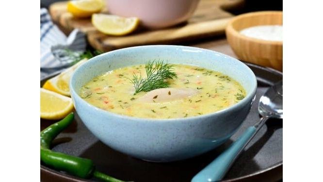 Ciorbă pui a la grec