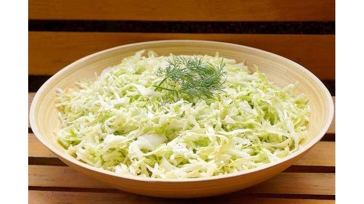 Salată de varză albă