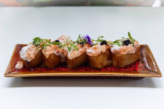 Crocante Salmon Tartare