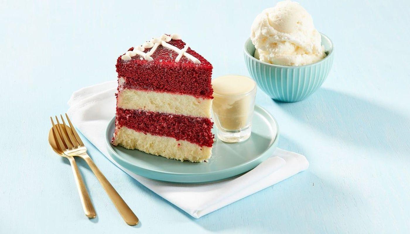 Red Velvet Cheesecake w/ Ice Cream