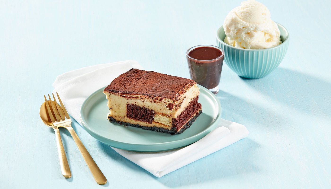 Tiramisu Chscake w/ Ice Cream