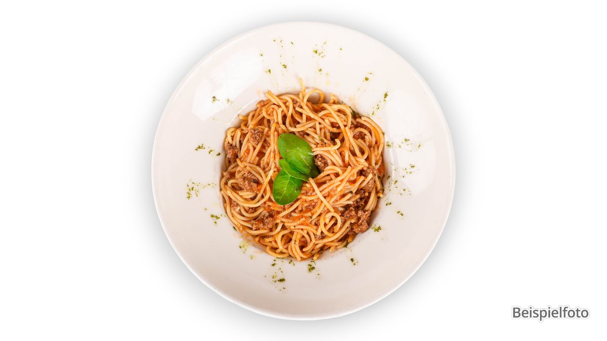 81. Pasta Bolognese
