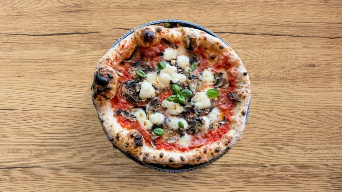 PIZZA SALAME E FUNGHI  🌶️