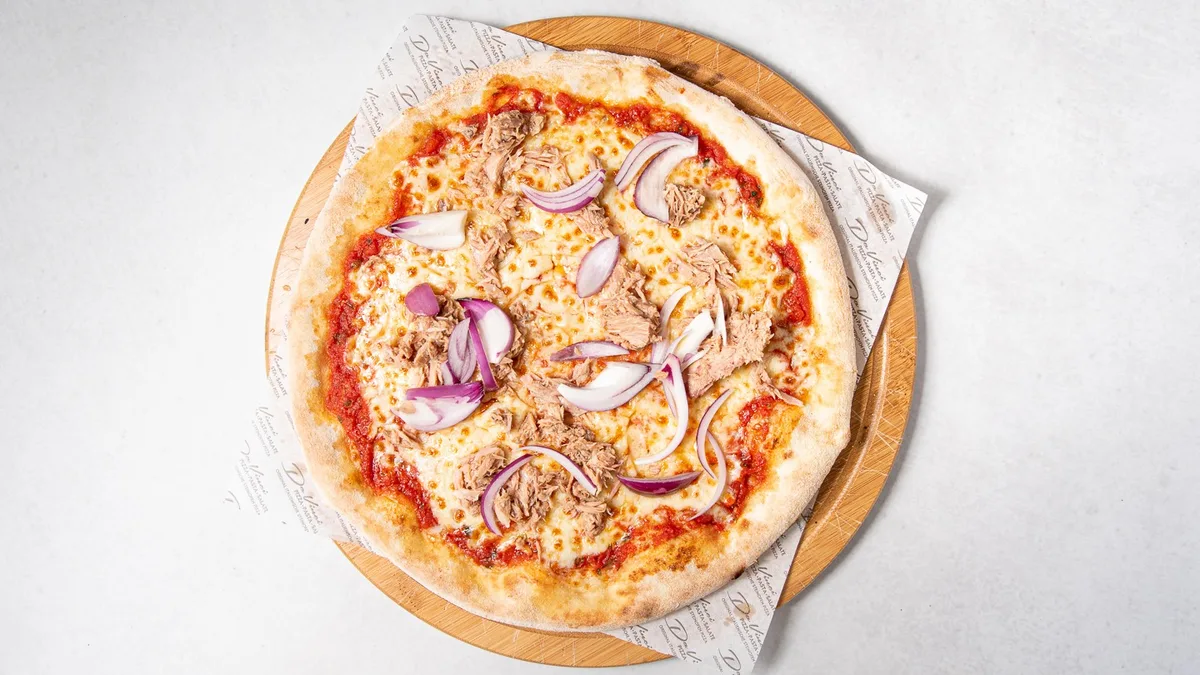 Pizza Tonno