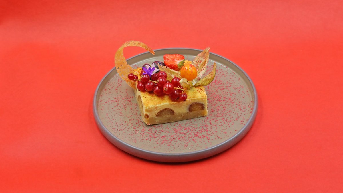 Gulab Jamun Cheesecake