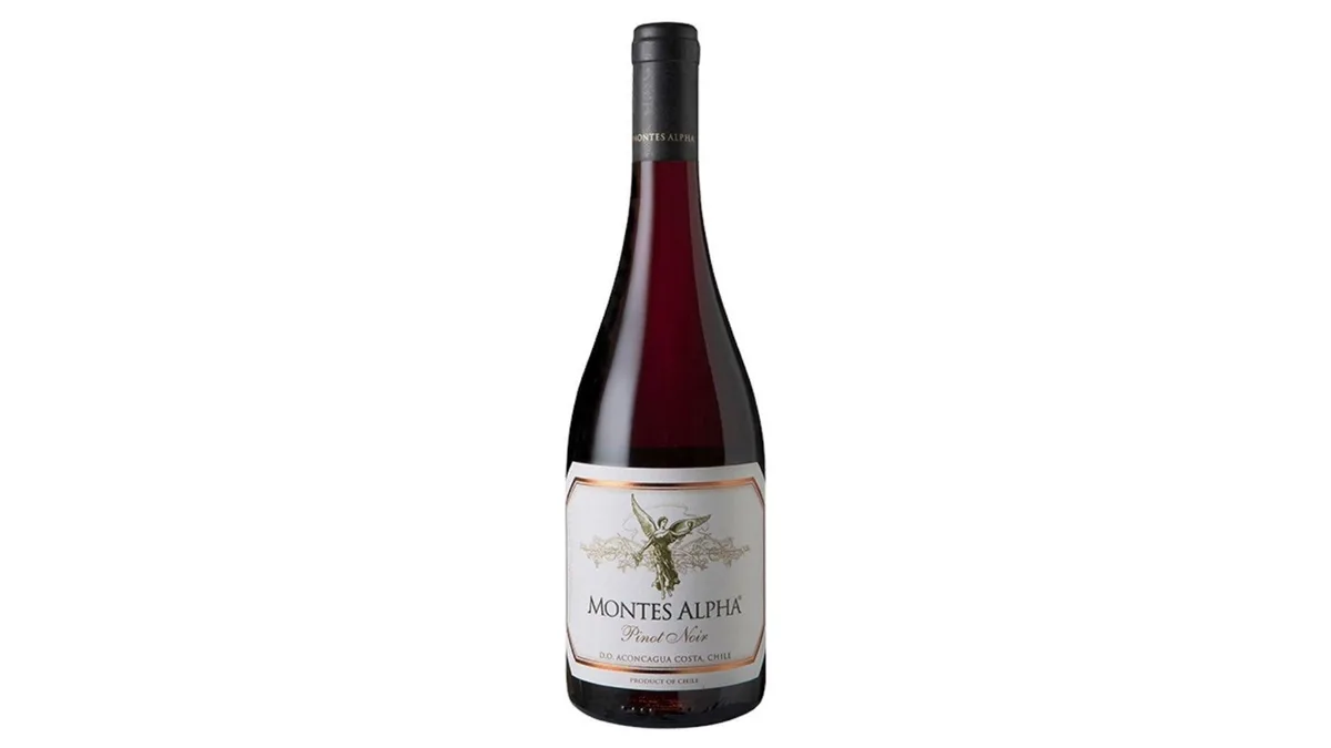 Montes Alpha Pinot Noir Range 0.75l