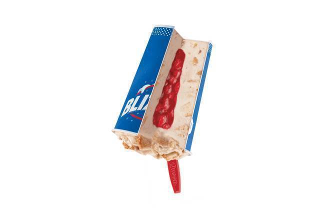 Royal New York Cheesecake BLIZZARD Treat