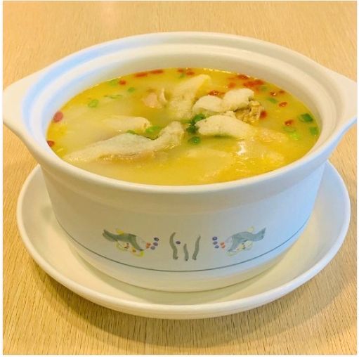 Casserole Bamboo Fungus And Chicken Soup(Large) 砂锅竹荪鸡汤（大份）