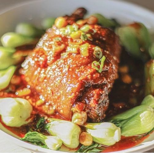 Spicy Pork Shoulder 东坡肘子