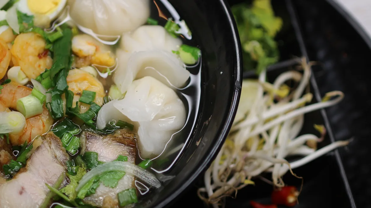 8. Dang Muoi pho leves (kicsi)