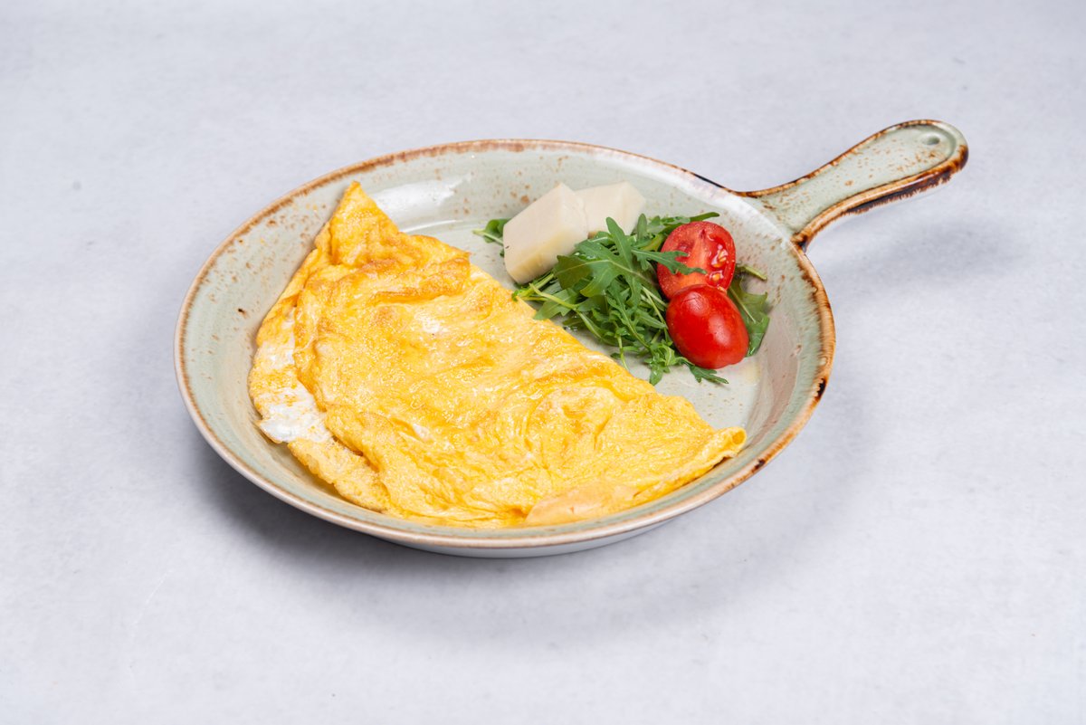 Omlet sa povrćem i pečurkama + limunada