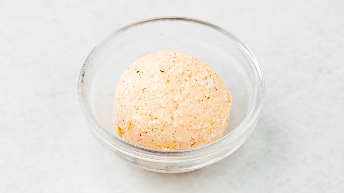 Urnebes