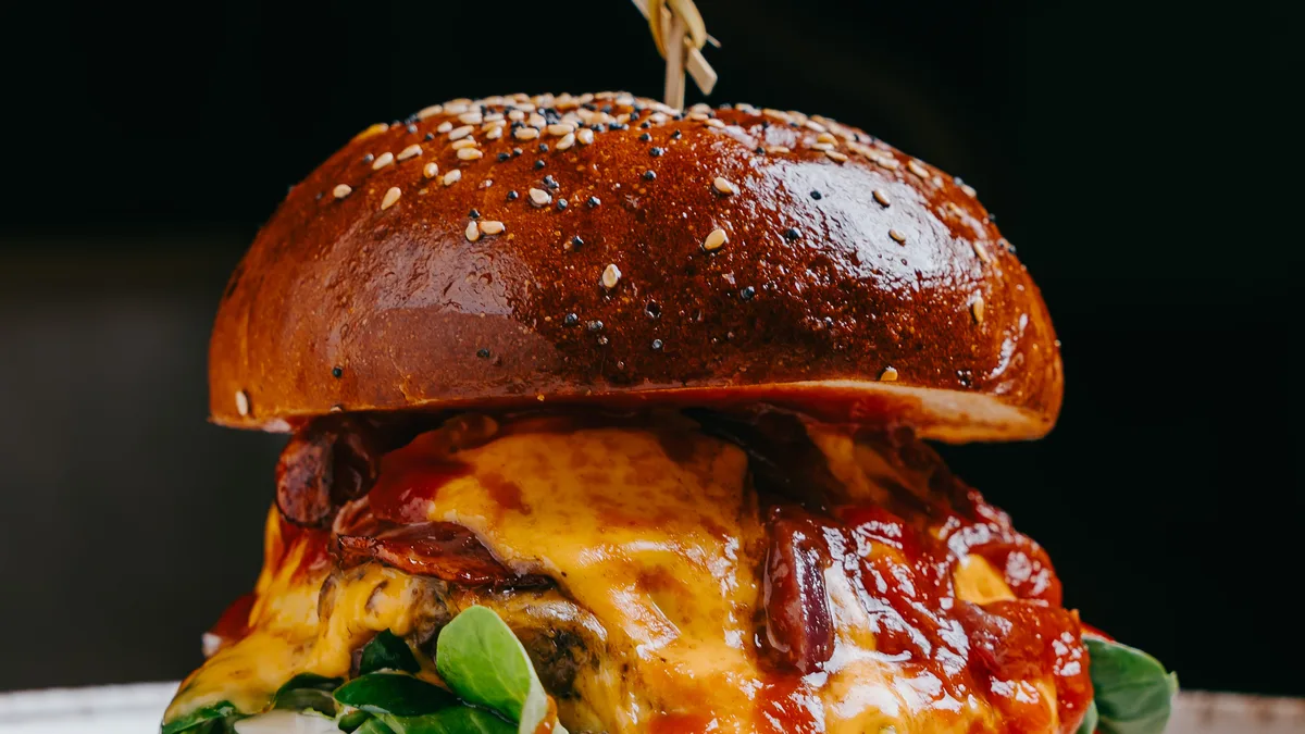 BÝK MEK burger