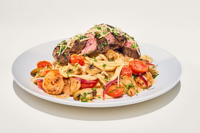 Bistro Steak and Shrimp Alfredo Linguine*